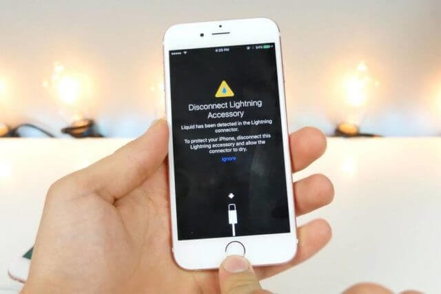 iOS 10 waarschuwt voor nattigheid in je iPhone Lightning-poort